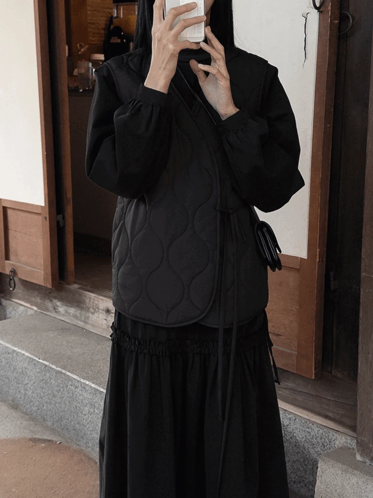 모노 퀼팅 베스트