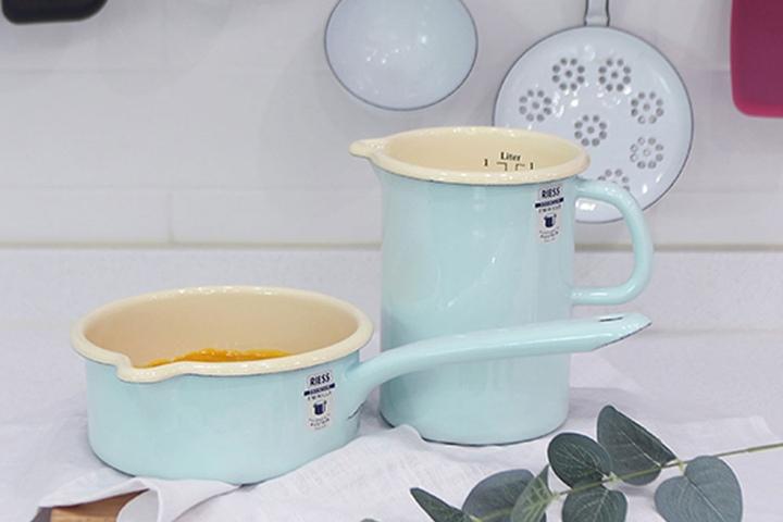 법랑 밀크 소스팬 14cm + 번트 계량컵 1L 세트