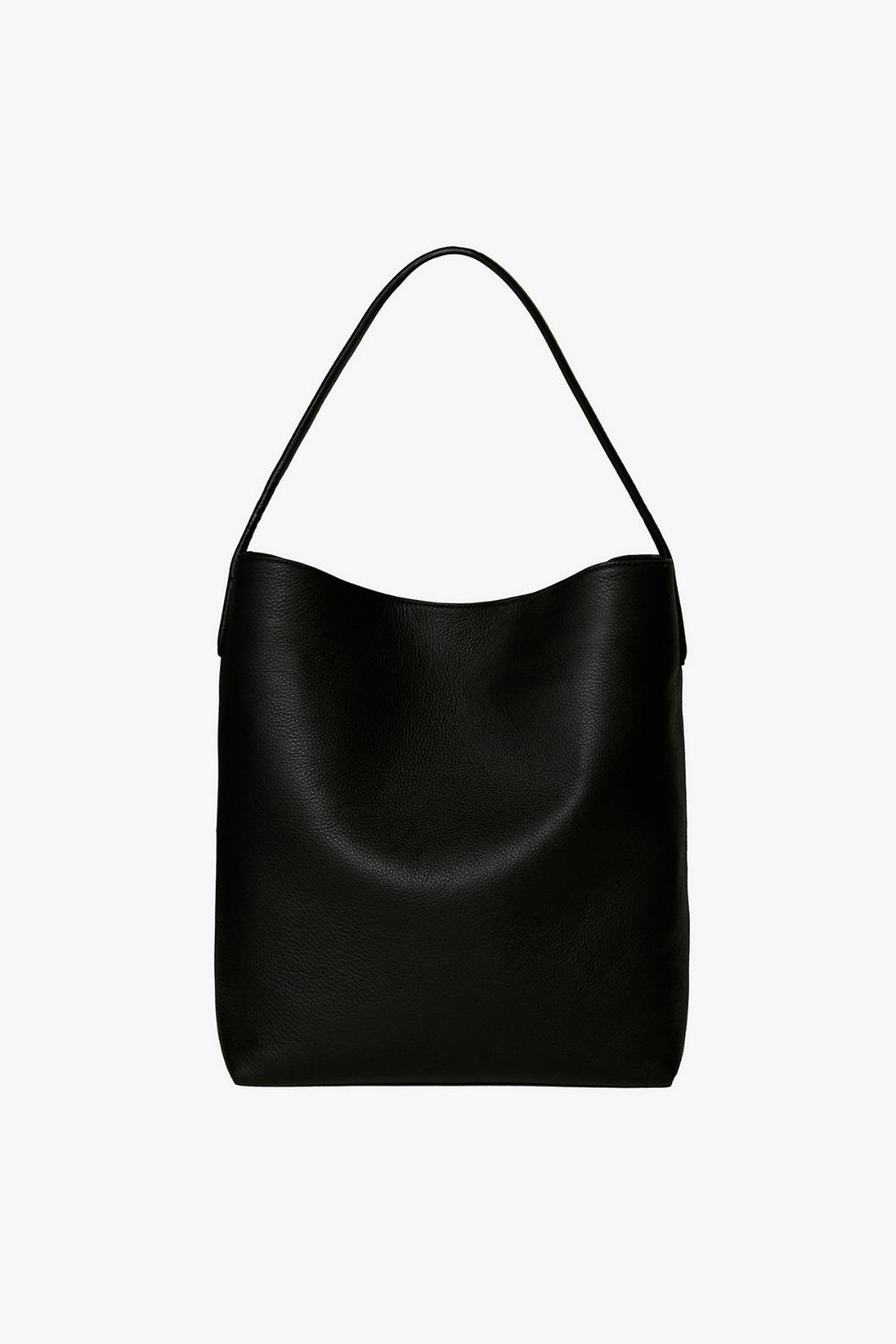 Amily Leather Shoulder Bag (Black)