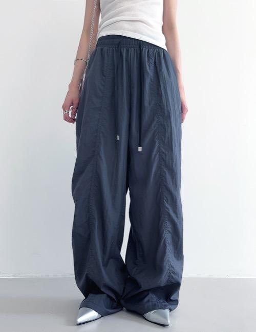 rough nylon washer pants