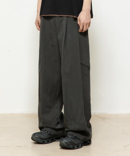 나이코마 투턱 팬츠 [차콜 브라운]