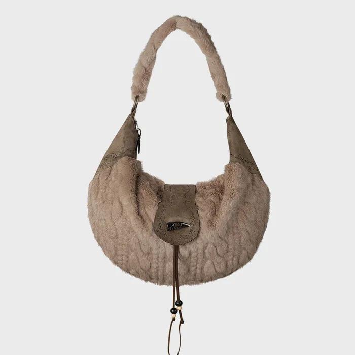 Horseshoe Fur Bag Brown