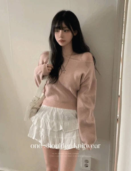 [허리잘록핏💘] 리오니 입술넥 니트