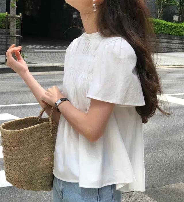 모리 셔링 반팔 블라우스