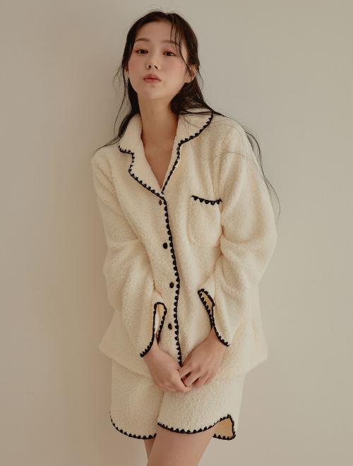 여성 마쉬멜로우 양털 긴소매 3부투피스 카라 수면잠옷(2C)