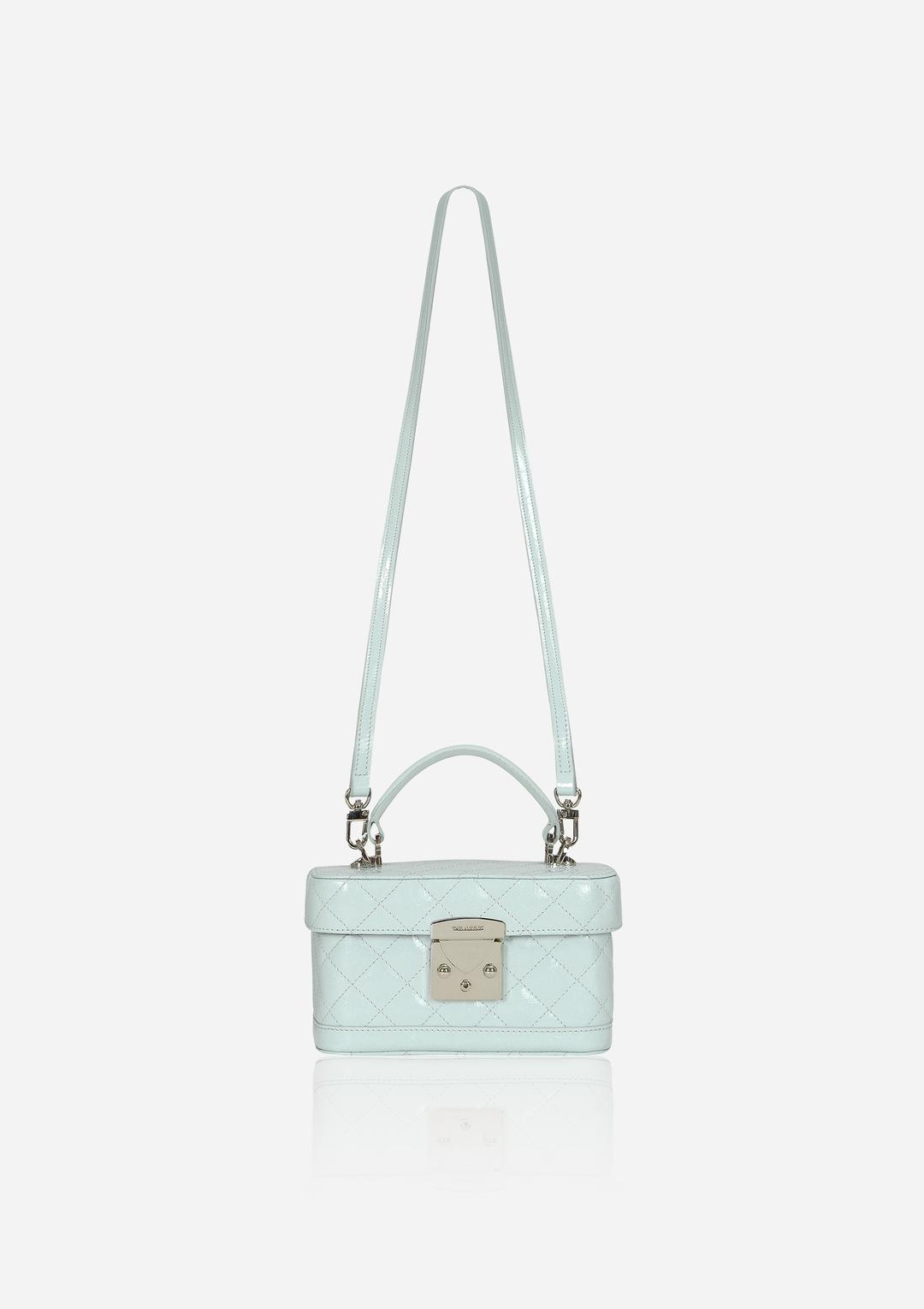 [EXCLUSIVE] Halfmoon box bag - 아쿠아글라스 퀼팅