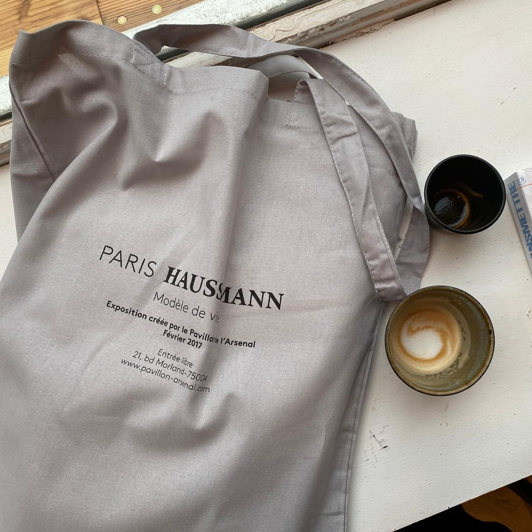 빠비옹 드 라스날(Pavillon de l'Arsenal) 파리 오스만 PARIS HAUSSMANN 에코백