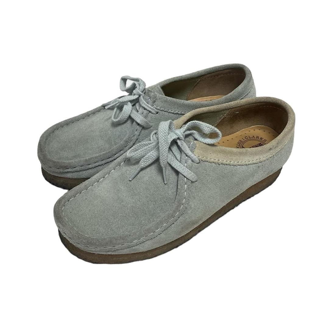 Clarks (240)