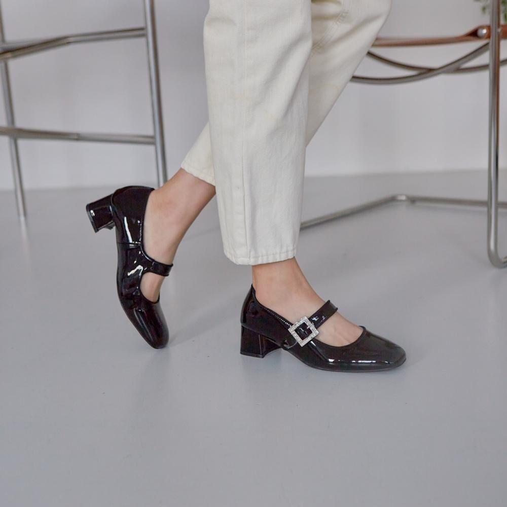 [포멜카멜레] 천연 소가죽 스퀘어 큐빅 블랙 메리제인 펌프스 4CM