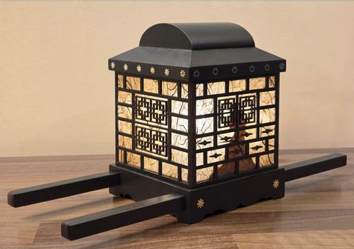 꽃가마 / 축복과 길운, 번영을 기원하는 전통조명등