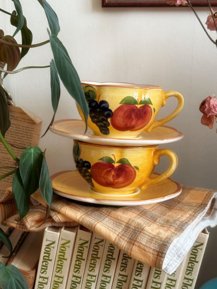 [중고] 포르투갈 과일 티컵&소서 / Portugal fruit tea cup&saucer
