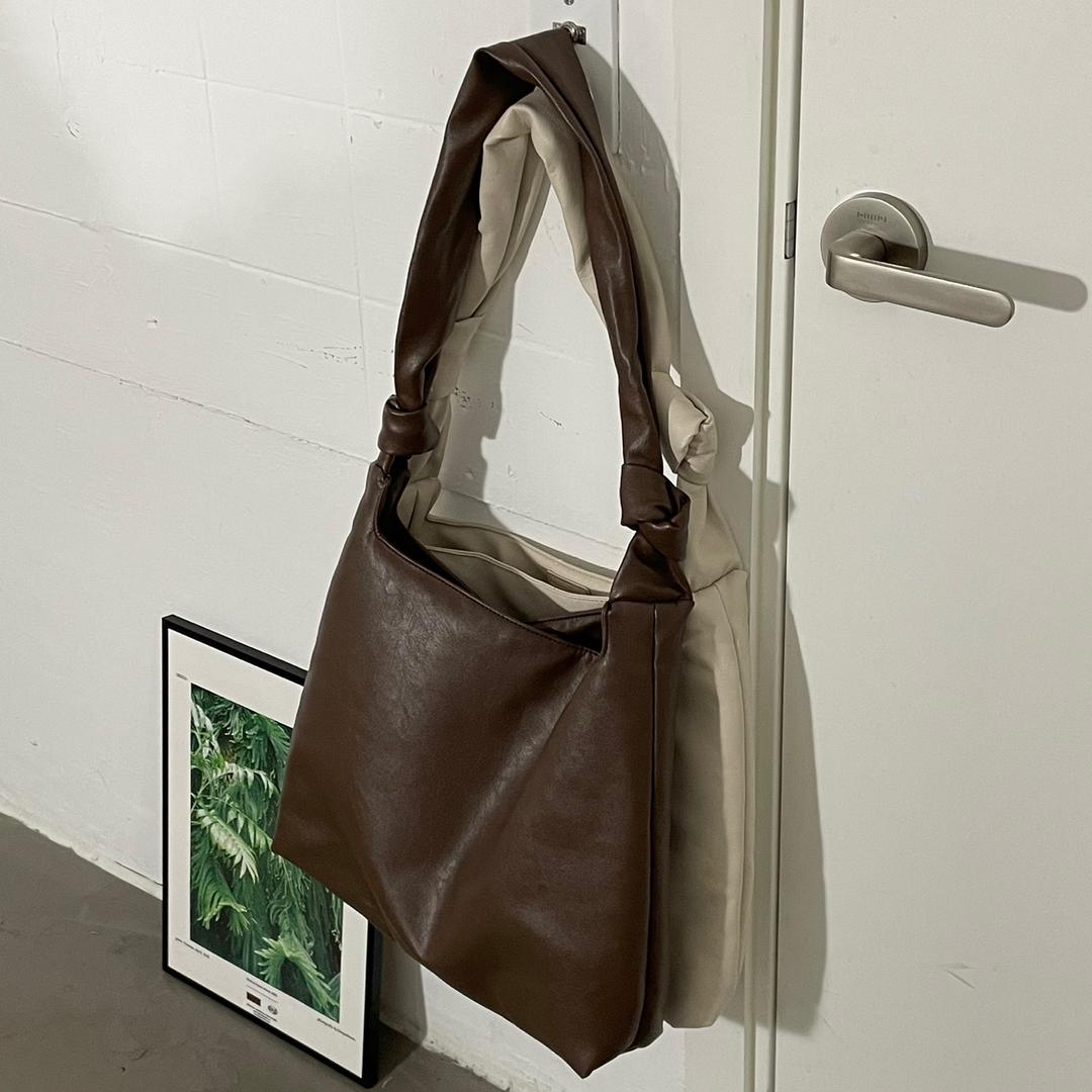 Tying bag