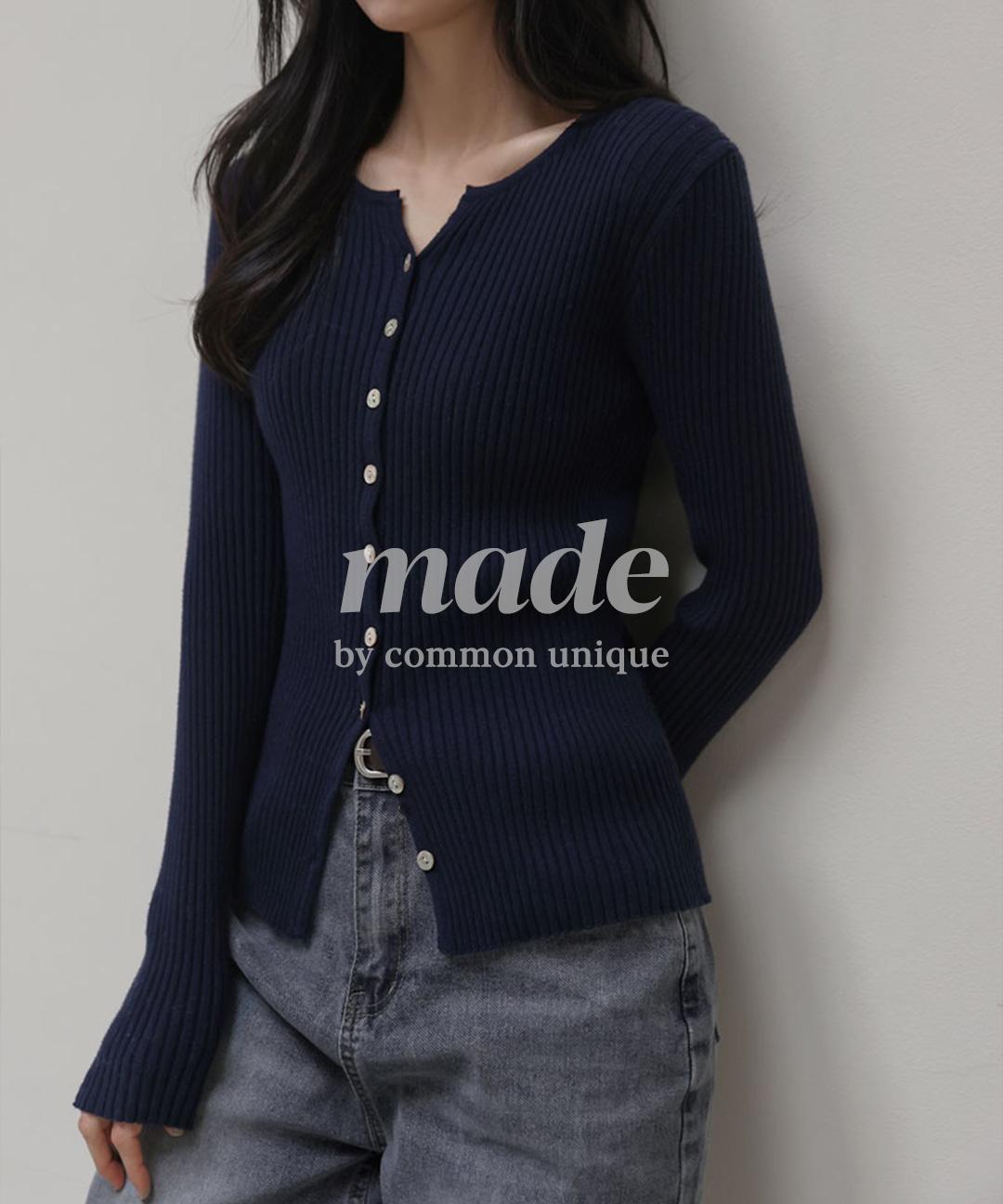 커먼유니크 [전지현,장원영 착용/4만2천장돌파/MADE] 프롬 골지 쉘 버튼 가디건 (당일출고/봄/간절기/슬림핏/여리핏/레이어드/하객룩/출근룩/올리브/핑크/벚꽃/벚꽃룩/데이트룩/나들이룩)