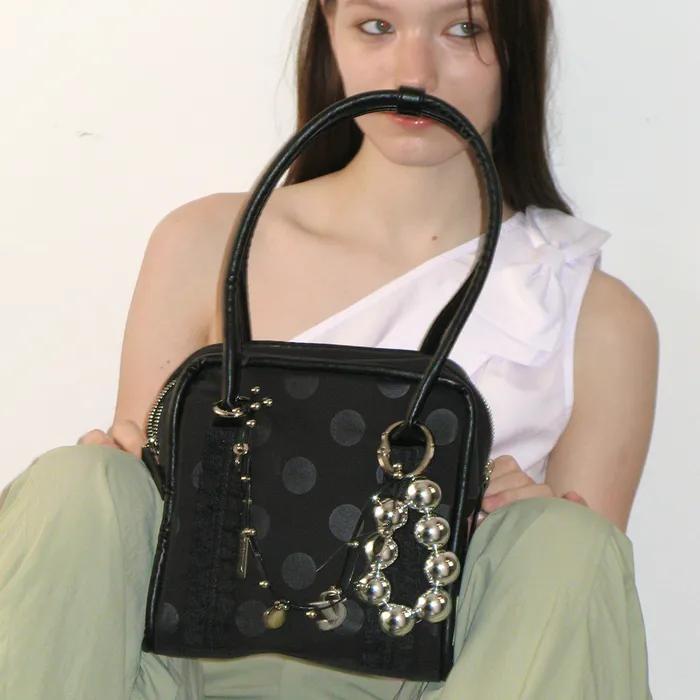 [태연 착용] mini box bag (black dot)