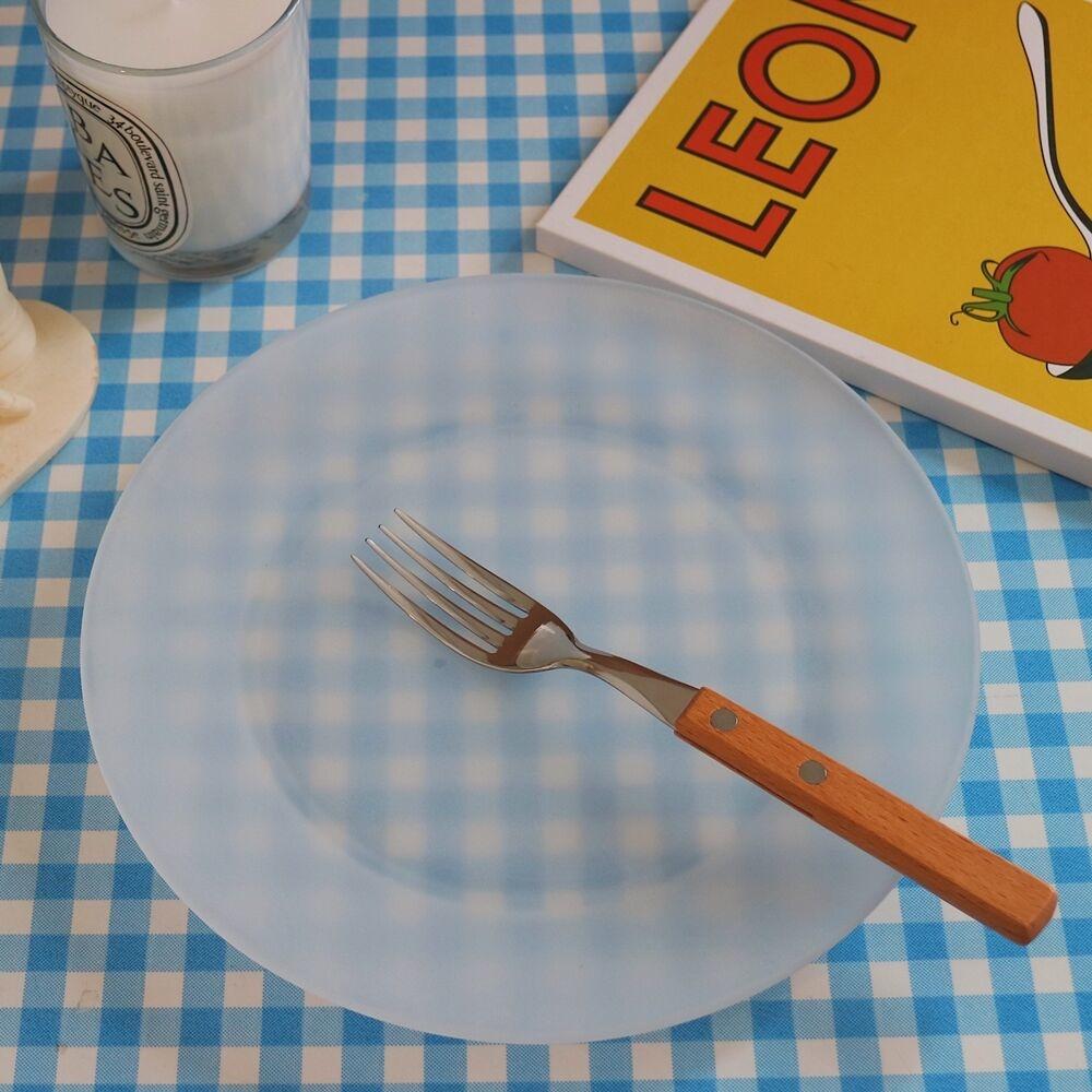 화이트 매트 플레이트