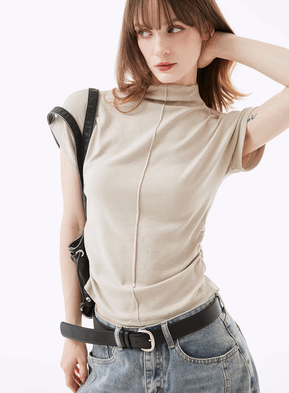 브노스 셔링 반폴라 반팔티