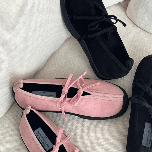 🎀러블리/발레코어룩🎀 발레코어 헤링본 리본 메리제인 스웨이드 스니커즈 (2color/2cm) 리본스니커즈 여자스니커즈 발레코어스니커즈 러블리룩 러블리신발 귀여운스니커즈