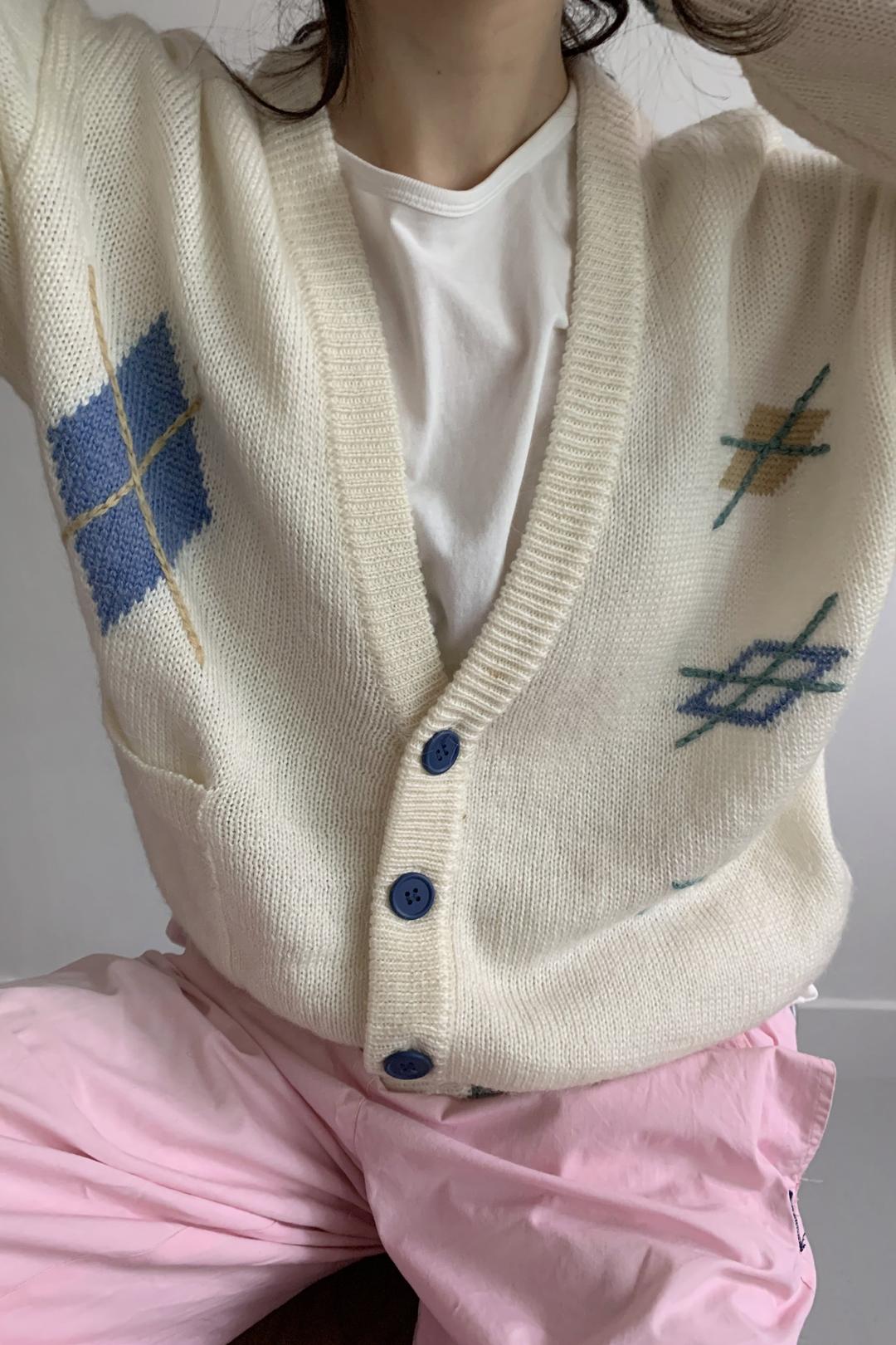 vintage  ivory argyle cardigan