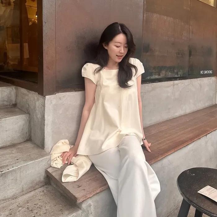(13차 리오더) boat neck overlap blouse_cream (2 SIZE)