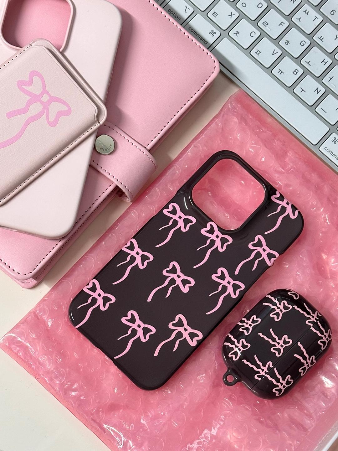 ballerina ribbon airpod case