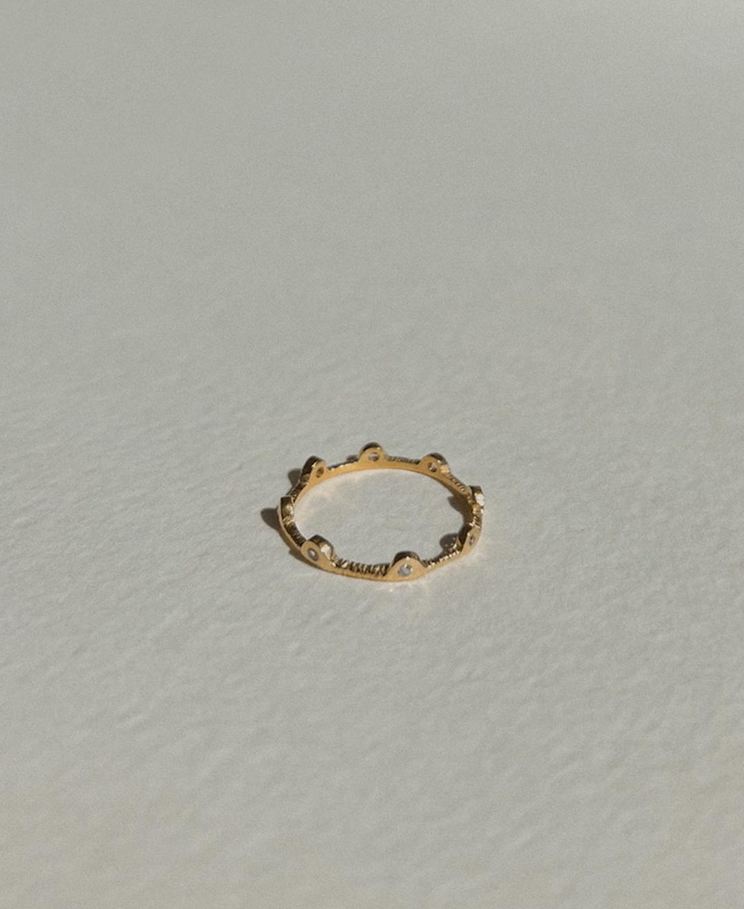 Scalloped Eternity Band Gold Vermeil with Sapphire  핸드메이드 골드 버메이 사파이어 이터니티 링 반지