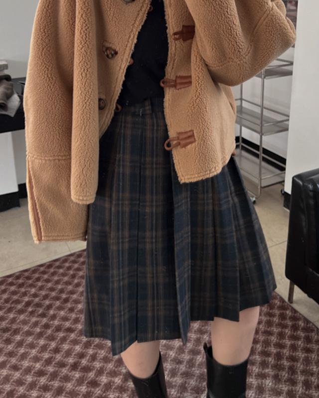 체크 플리츠 미디 스커트 ( 차콜 네이비 )