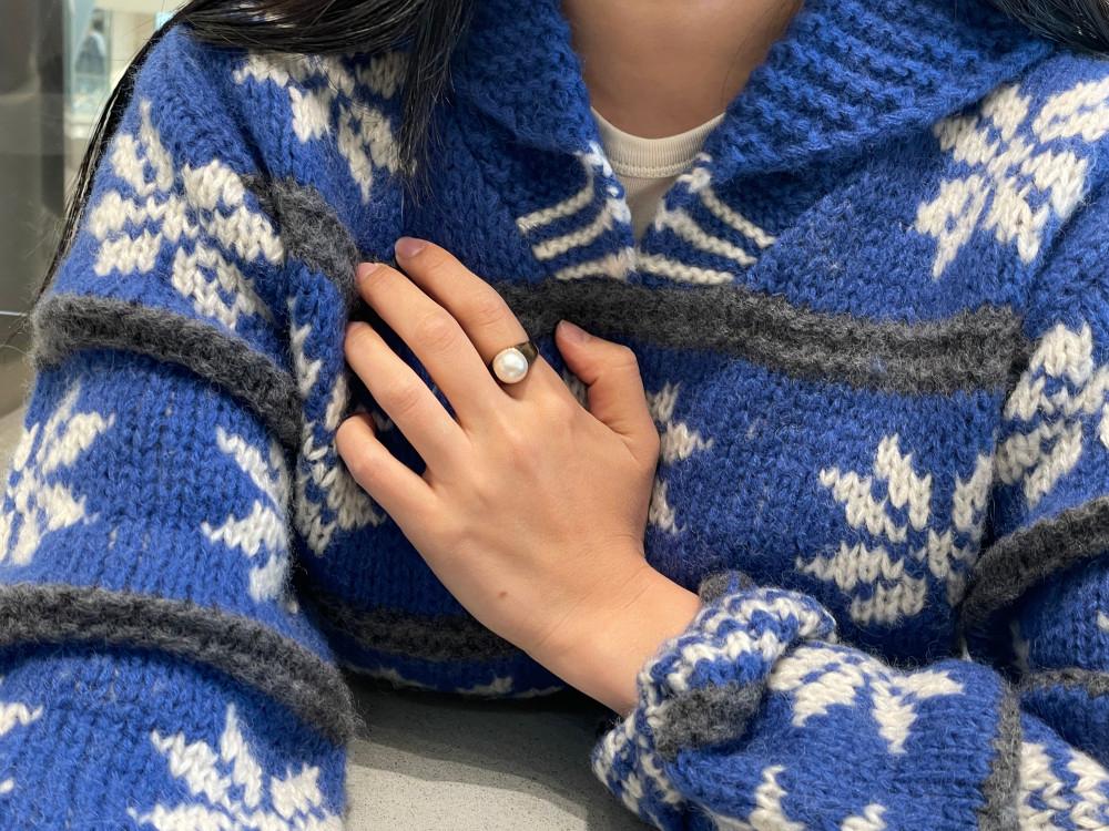 베어리 윈터니트