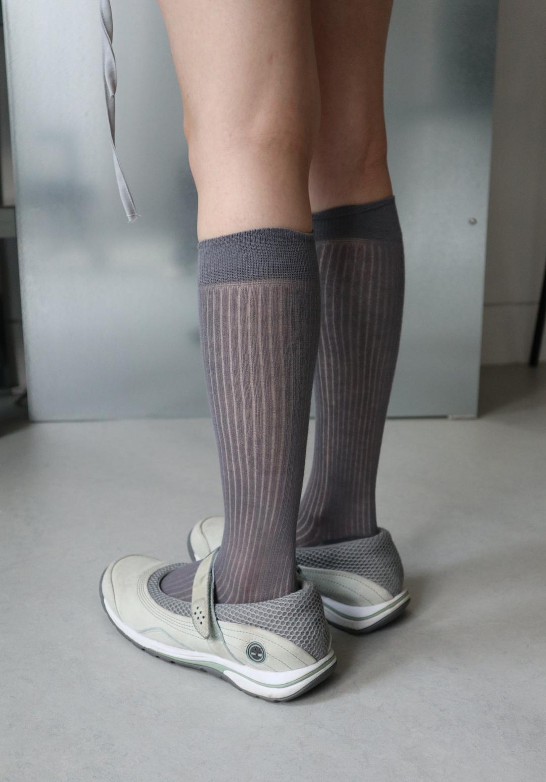 Stripe knee socks
