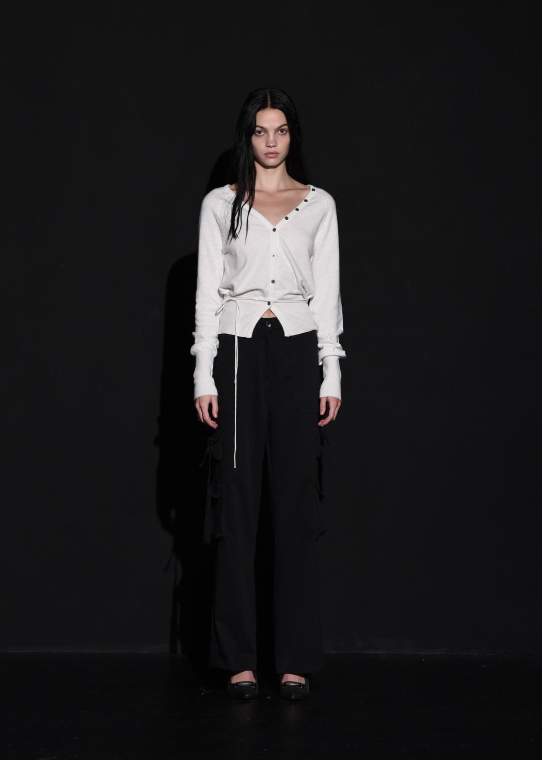 BUTTON V-NECK KNIT CARDIGAN, IVORY