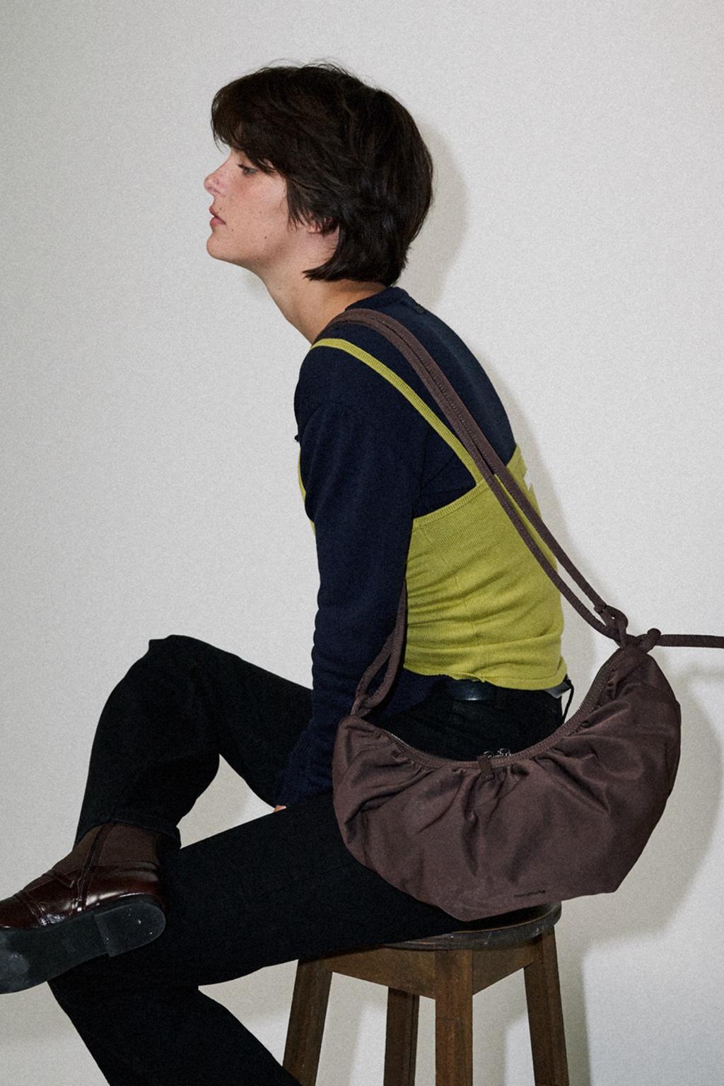 Halfmoon hobo bag Brown