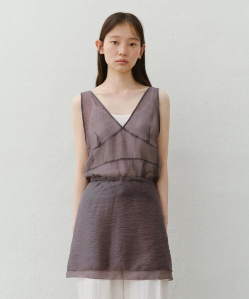 Anna V sleeveless blouse