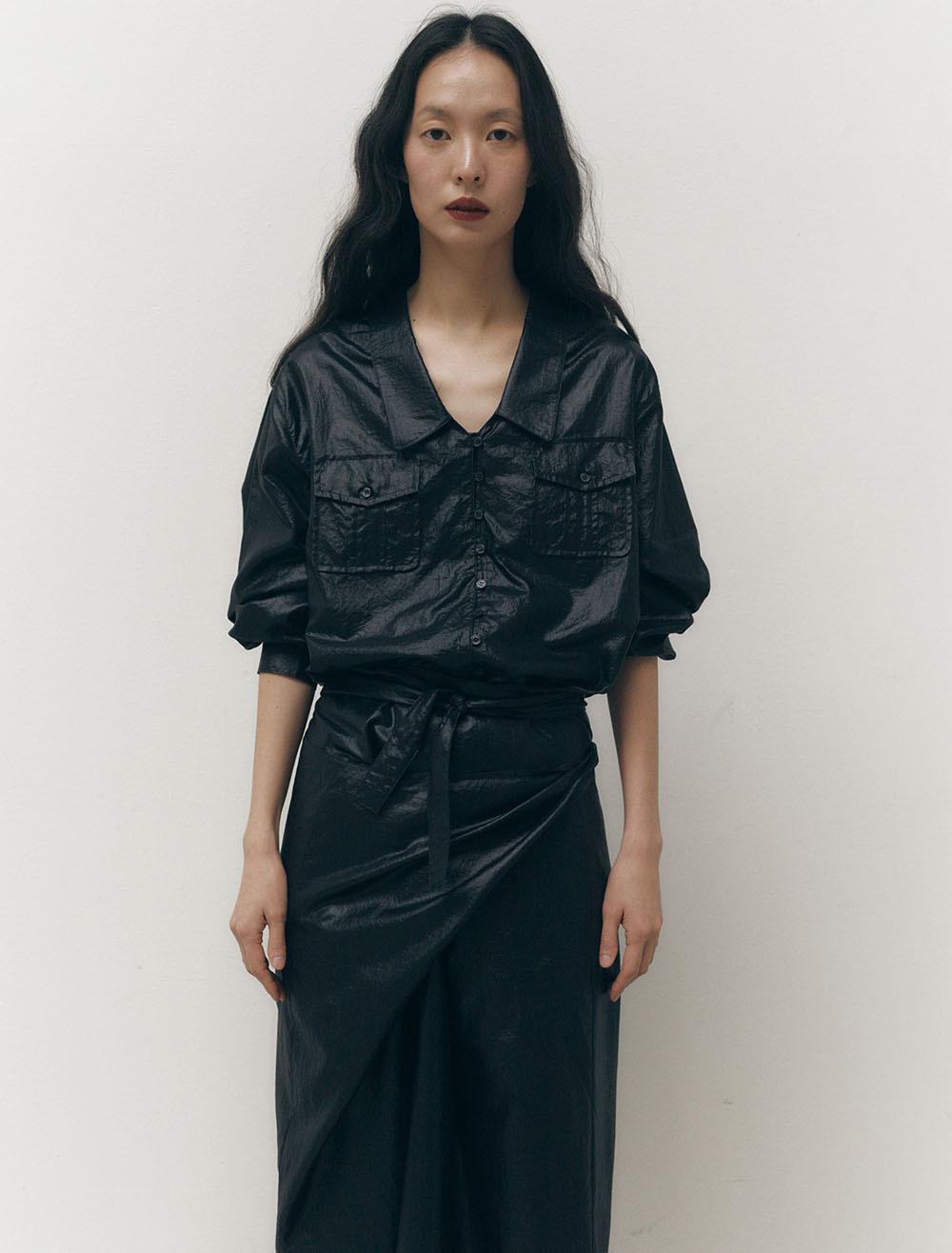 [2nd REORDER] POCKET BUTTON GLOSSY SHIRTS [BLACK]