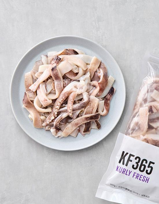 [KF365] 간편한 손질 오징어채 300g (냉동)