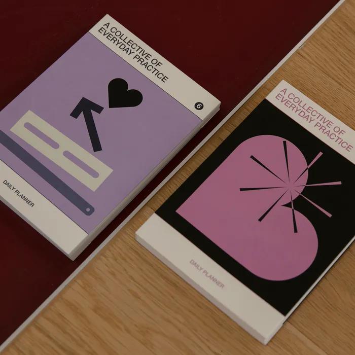 [6개월] 콜렉티브 데일리 플래너 (핑크 플래쉬/퍼플 시그널)