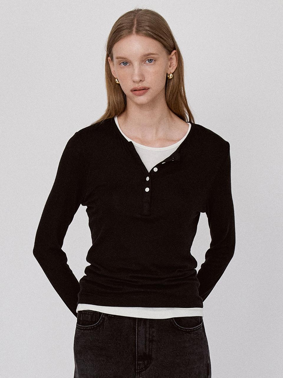 르세지엠 Basic Layered Panel T-Shirt - Black Basic Layered Panel T-Shirt