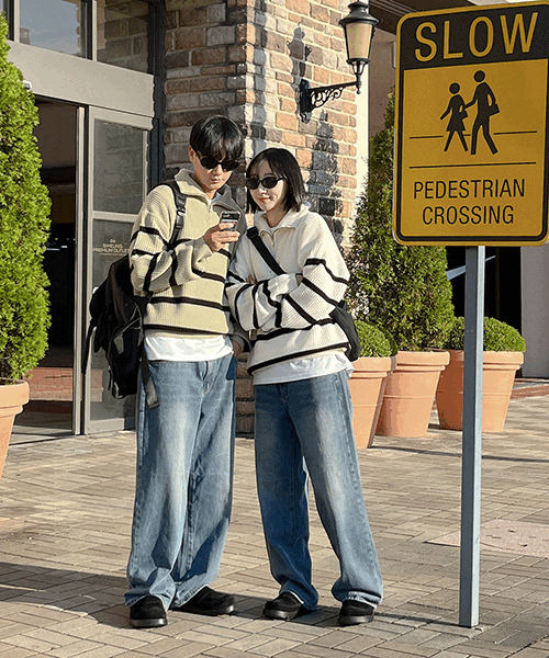 [남여공용] 올디 스트라이프 반집업 니트 (5 color)