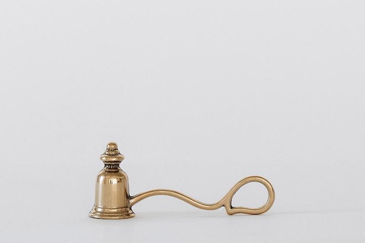 Bell Shaped Snuffer 벨 브라스 스너퍼