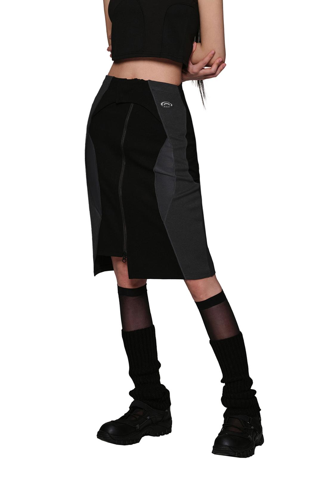 UNBALANCED MIDI SKIRT - BLACK
