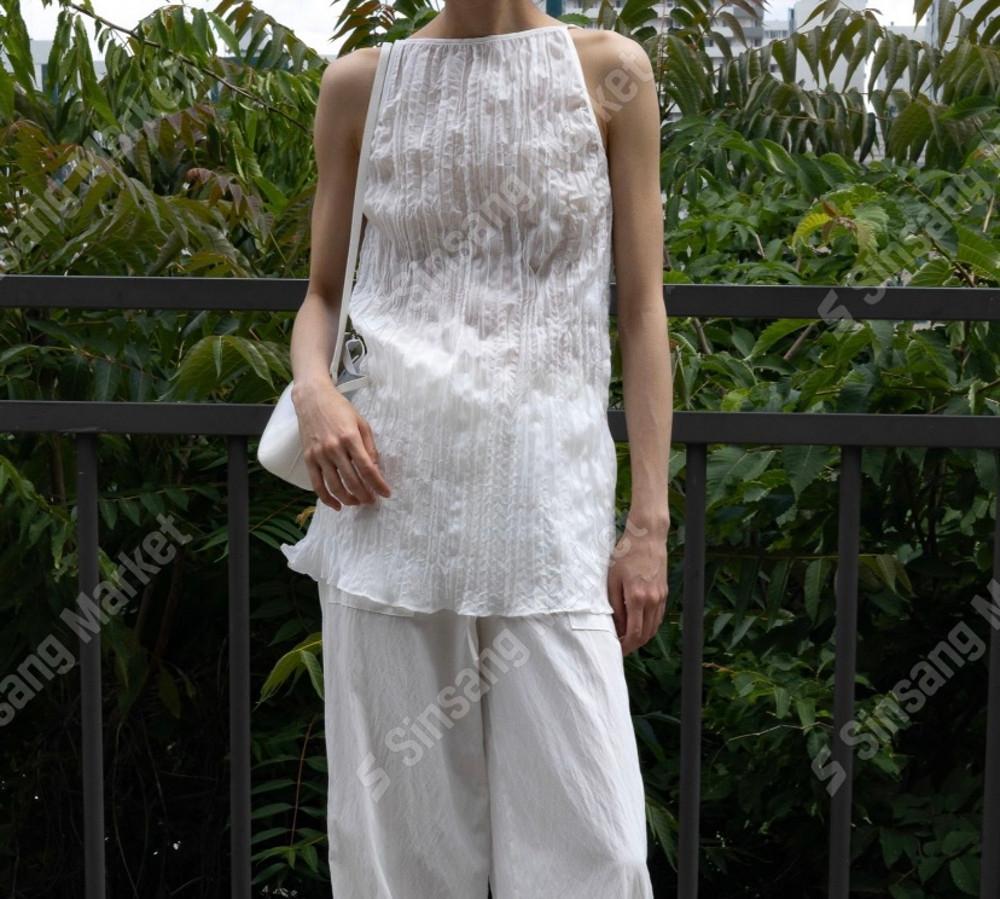 ff 샌드 나시 블라우스 (플리츠 주름 나시 블라우스)