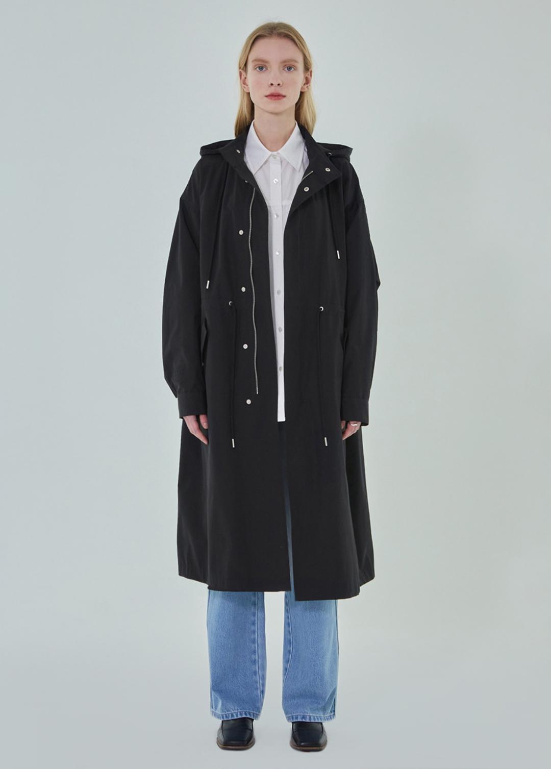LIGHT FISHTAIL COAT black