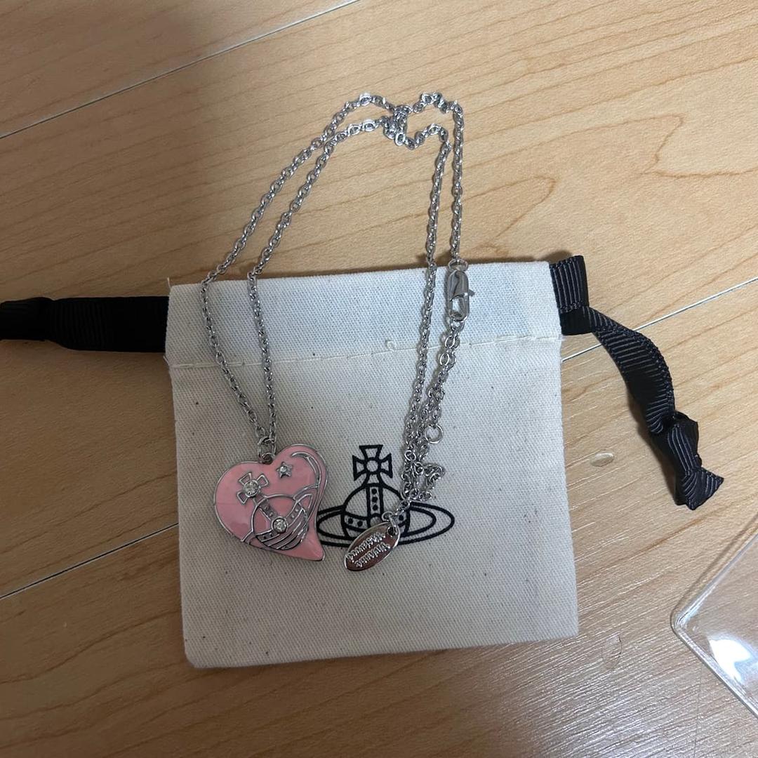 비비안웨스트우드 orb목걸이