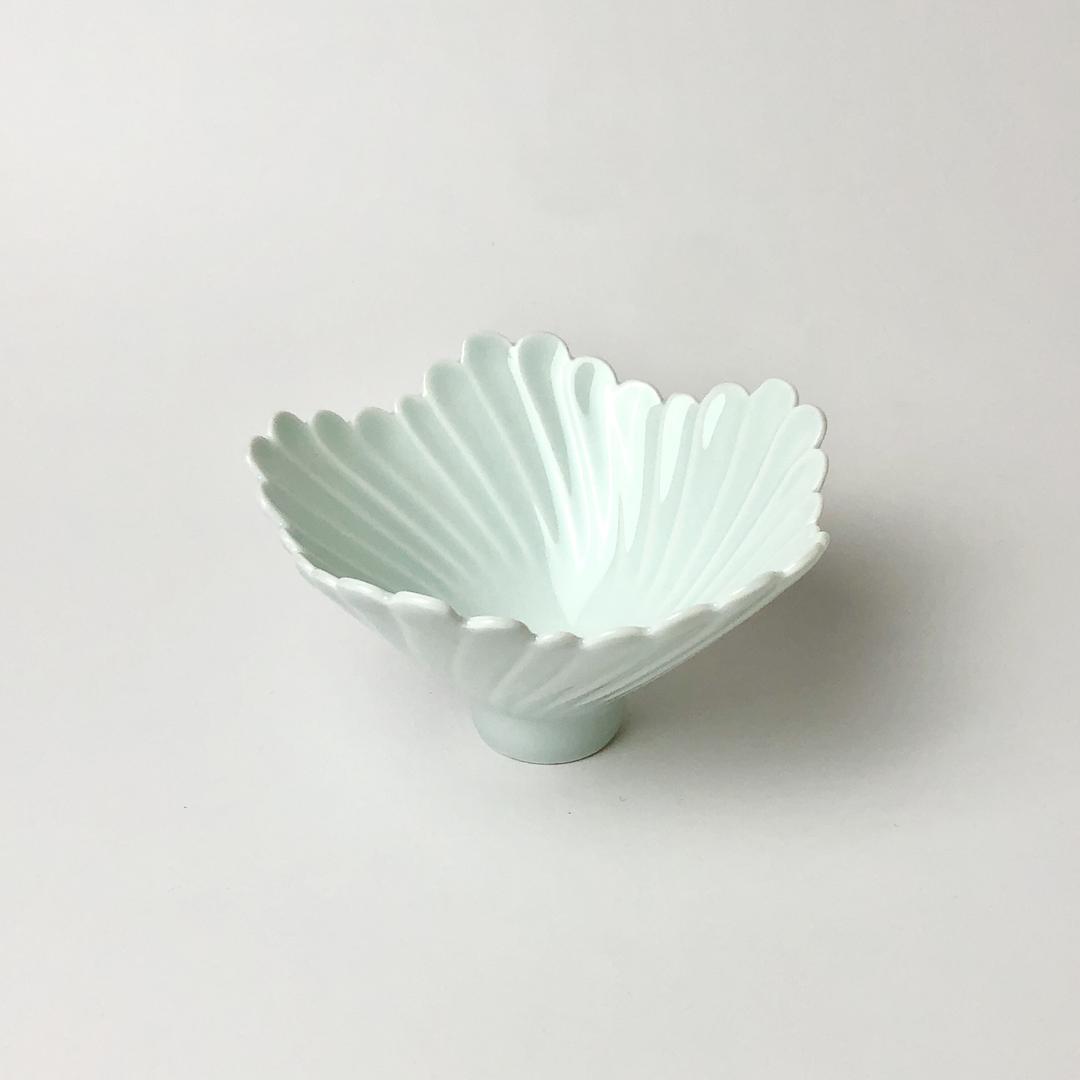 Scallop Petal Bowl