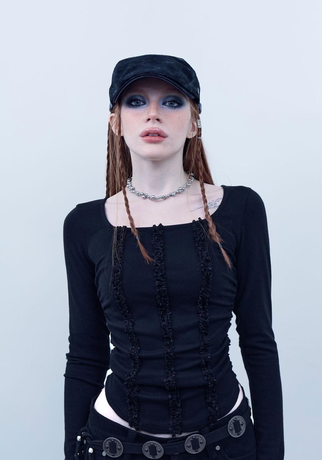 Black Rosy Square Neck Top [Black]