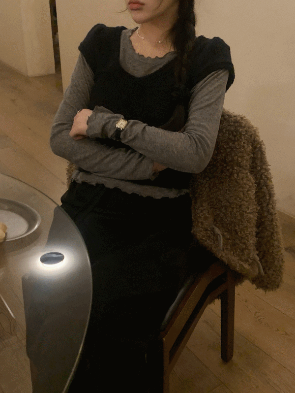 무드인슬로우 [오늘출발/하객룩/연말룩/크리스마스룩] 리뮤트 여리 물결티