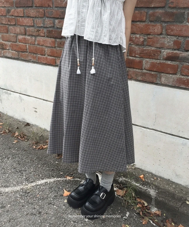 border checkered long sk