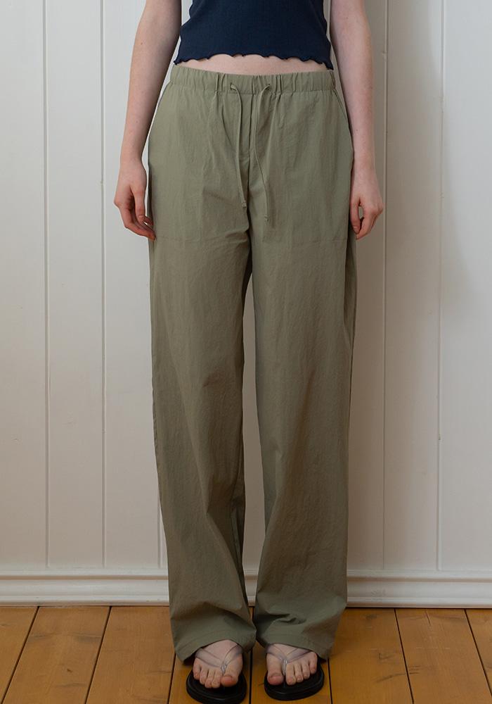 [2차 리오더] Nylon string Pants (Khaki)