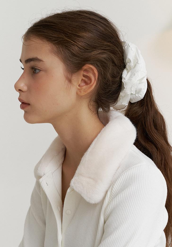 [restock] love deep bloom scrunchie (L)(3 colors)