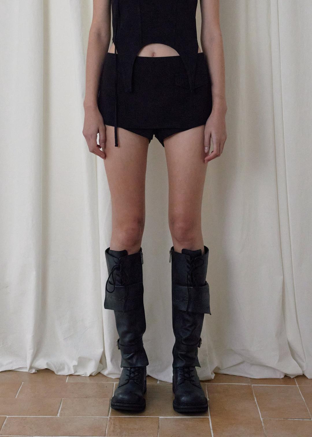 OBLIQUE SKIRT PANTS, BLACK