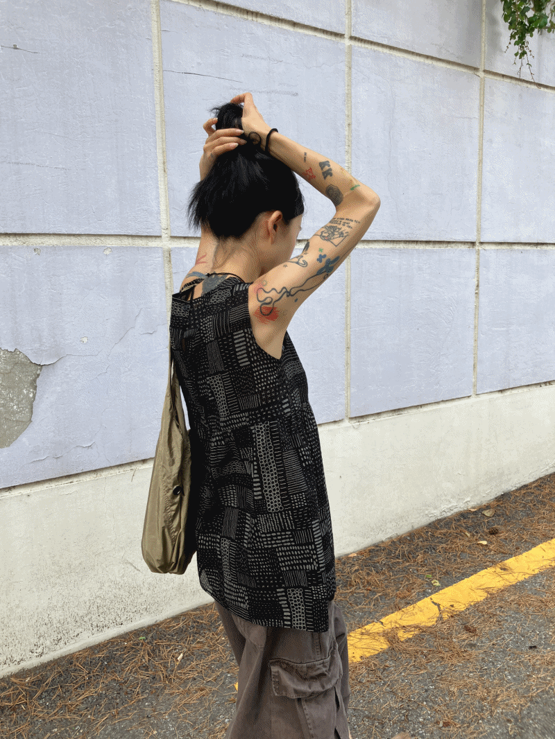 토모코 패턴 블라우스