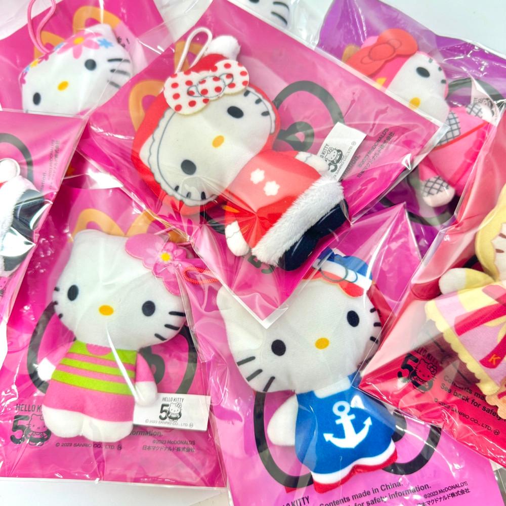 [Sanrio] 2023 일본 해피밀 헬로키티 50주년 인형 키링 해피밀 키티 맥도날드